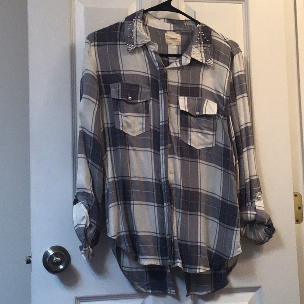Flannel w/ pearl accents